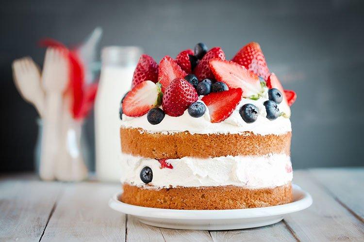 12 interesting recipes for sour cream cake