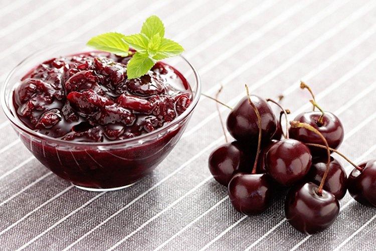 20 delicious recipes for sweet cherry jam for the winter