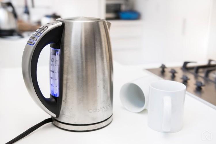 6 easy ways to descale your kettle