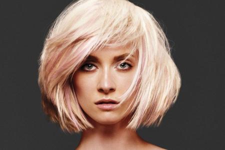 Bob-caret for medium hair: 12 beautiful haircut ideas (photo)