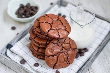 Homemade chocolate chip cookies: 20 simple and delicious recipes