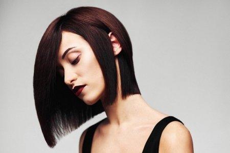 TOP-7 des idées à la mode pour les coupes de cheveux bob en 2021