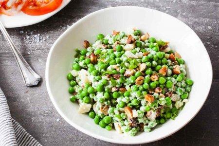 20 simple green pea salads that will make you mouth water