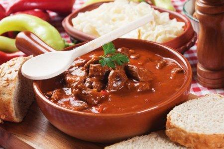 15 recipes for the most delicious pork goulash with gravy