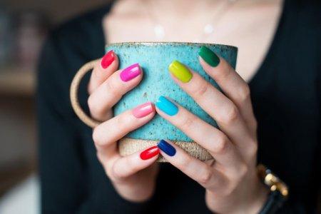 Multicolored manicure 2021: fashionable and beautiful ideas (50 photos)