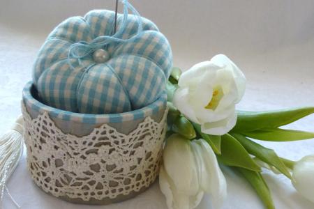 How to make a needle cushion with your own hands: 6 great ideas