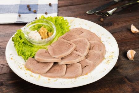 How and how much to cook beef tongue: cooking secrets