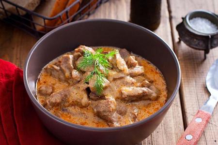 Classic beef stroganoff: 10 step-by-step recipes