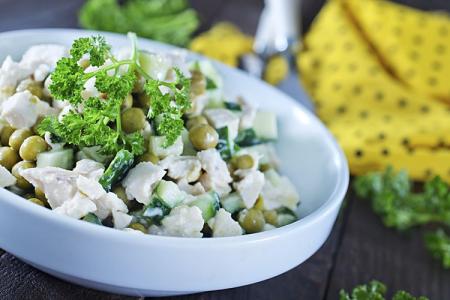 20 easy chicken salads to spice up your menu