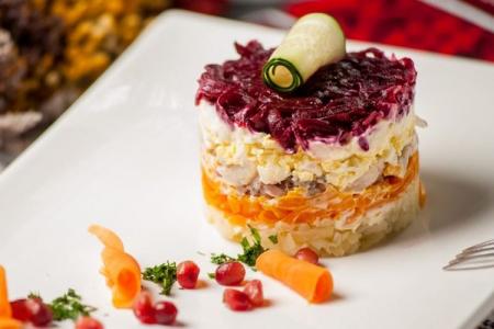 Salate de maioneză: 20 dintre cele mai delicioase și rapide rețete