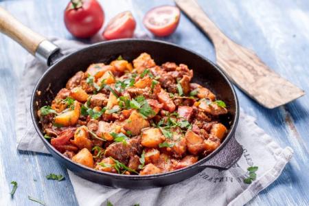 Pork in a pan: 20 simple and delicious recipes