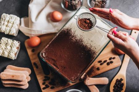 Tiramisu at home: 5 classic recipes (step by step)