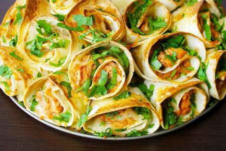 Pita bread snacks: 15 quick and delicious recipes